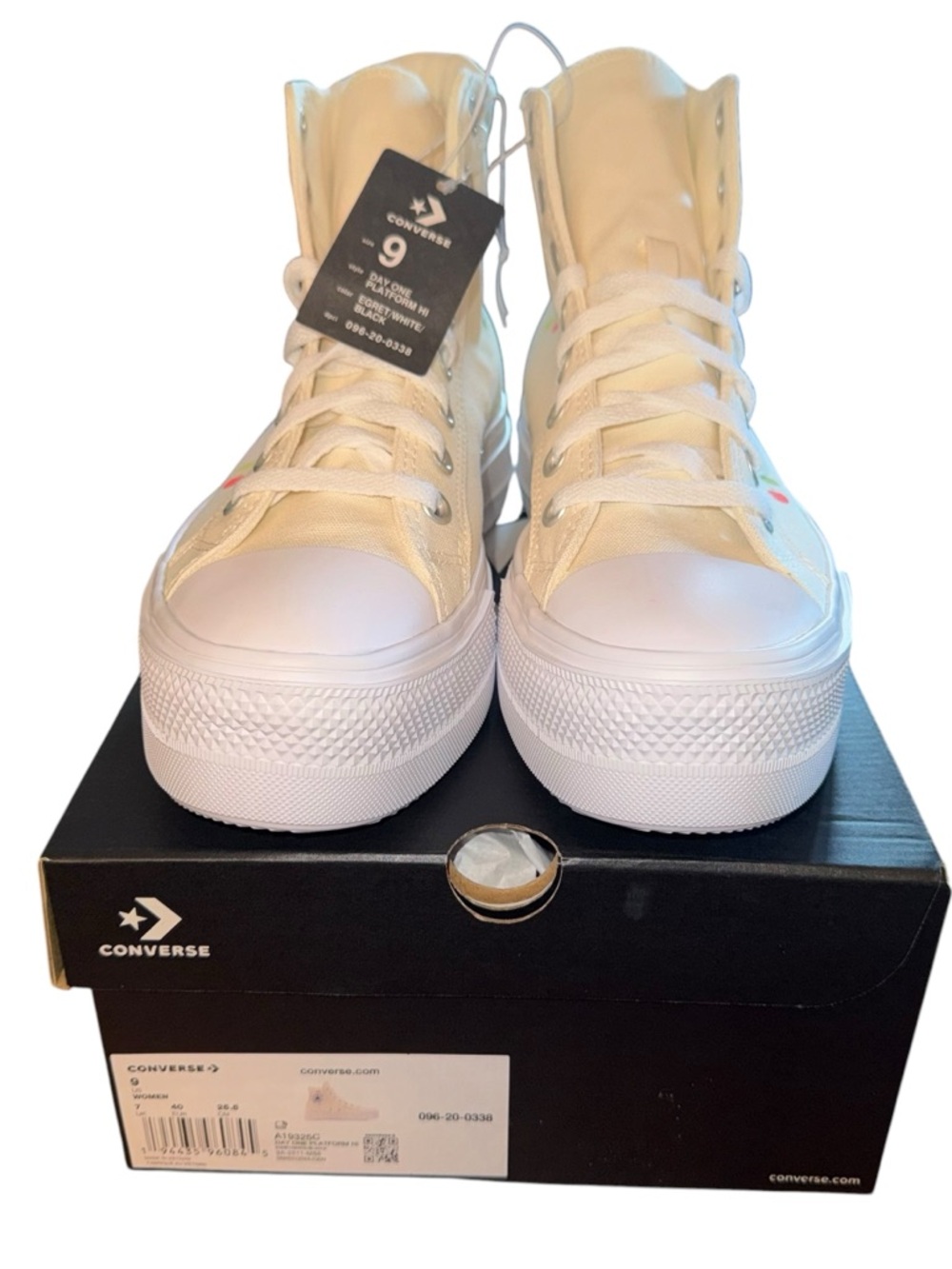 Converse Platform Hi Buttery Lemon Yellow Fruit Print Sneakers Women’s 9 NWT - Picture 2 of 9